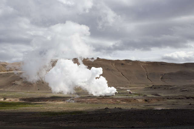 2011-07-02_12-11-53 island.jpg - Geothermie am Namjafjall